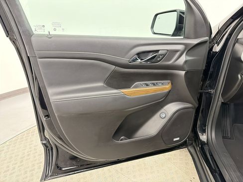 Used 2021 GMC Acadia SLE w/ Driver Convenience Package image 20