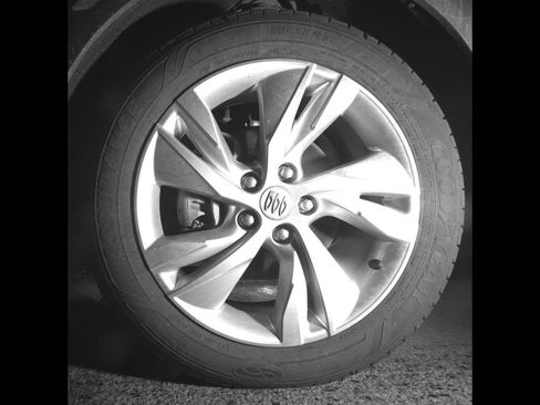 Used 2024 Buick Encore GX Preferred image 11