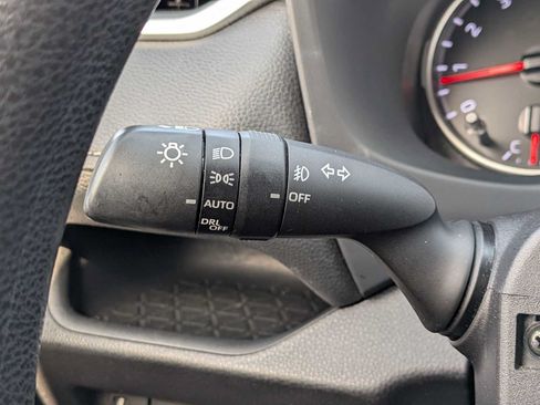 Used 2020 Toyota RAV4 XLE w/ All Weather Liner Package AWD/4WD image 24