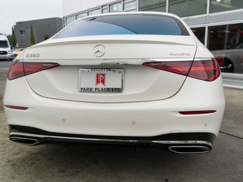 Used 2023 Mercedes-Benz S 580 4MATIC Sedan image 6