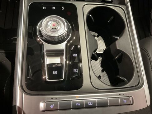 New 2026 Kia Carnival EX FWD image 14