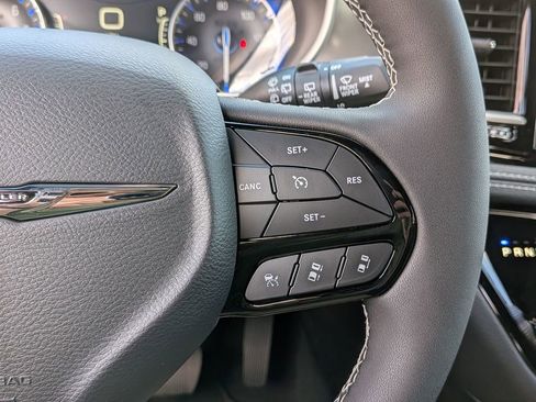 New 2026 Chrysler Pacifica Select w/ S Appearance Package image 21