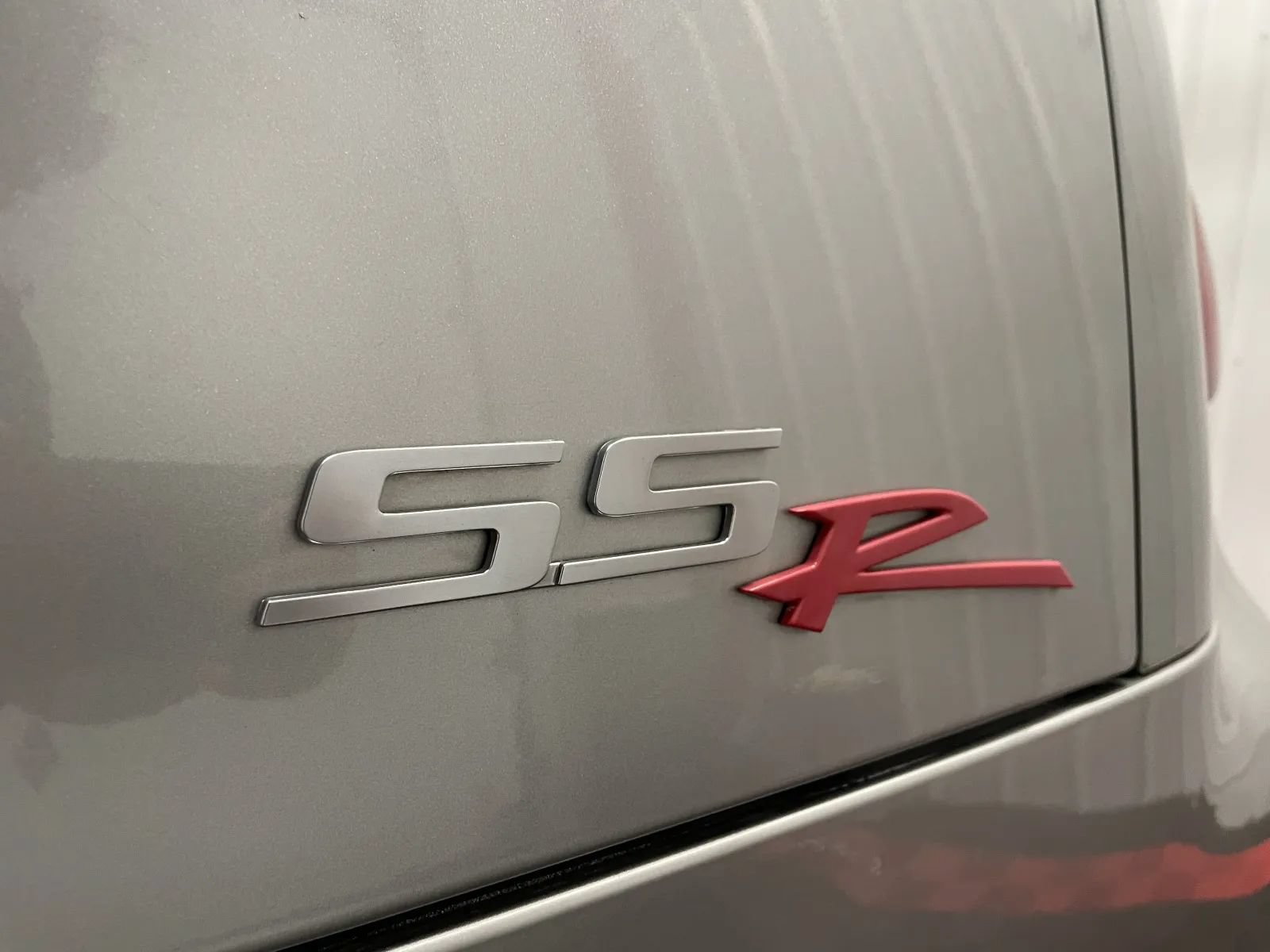 Used 2005 Chevrolet SSR w/ Preferred Equipment Group RWD image 18