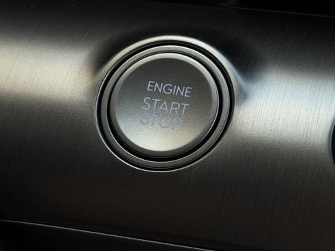 New 2026 Hyundai Kona SE image 19