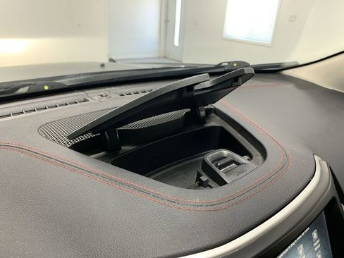 Used 2018 Jeep Cherokee Trailhawk w/ Cold Weather Group AWD/4WD image 50
