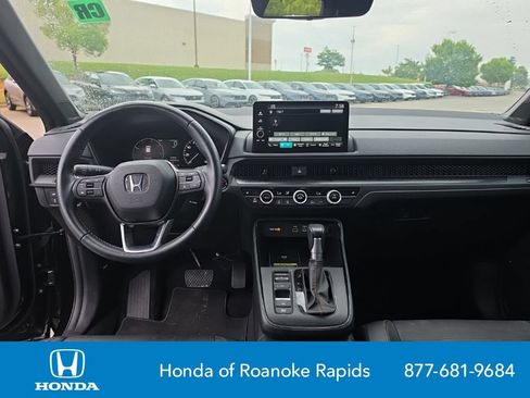 Used 2025 Honda CR-V Sport-L image 12