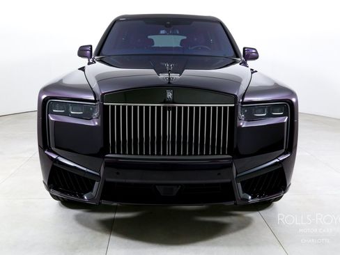 Certified 2025 Rolls-Royce Cullinan Black Badge AWD/4WD image 7