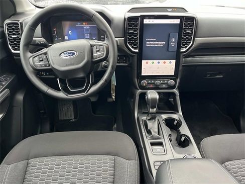 New 2025 Ford Ranger XLT image 13