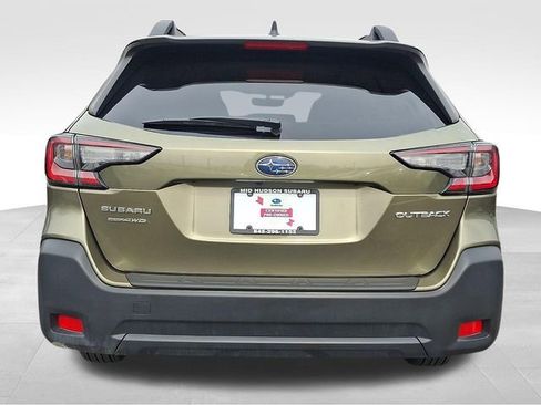 Used 2025 Subaru Outback Premium w/ Popular Package #1 image 5