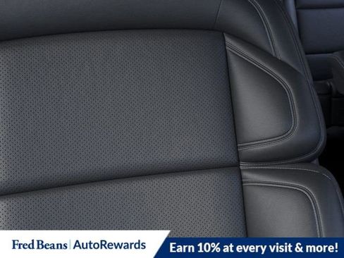 New 2026 Lincoln Navigator L Premier image 16