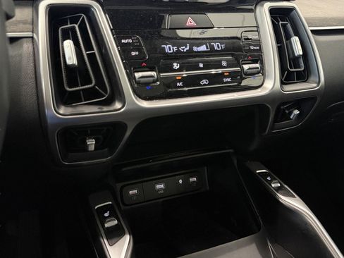 Used 2023 Kia Sorento X-Line EX AWD/4WD image 43
