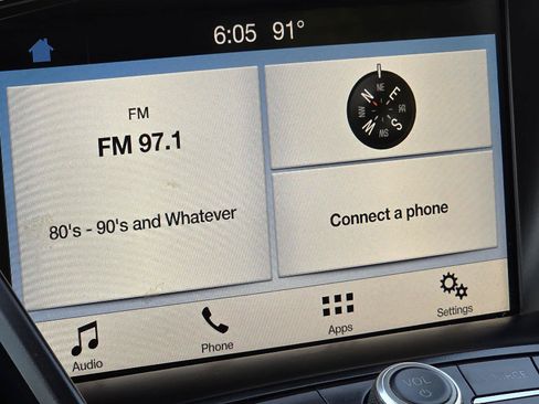 Used 2019 Ford Escape SE FWD image 21