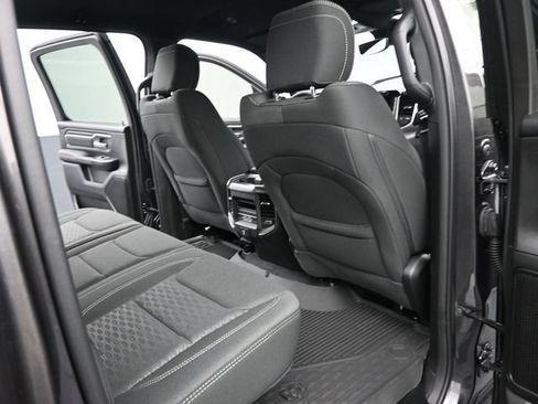 New 2026 RAM 1500 Big Horn AWD/4WD image 17