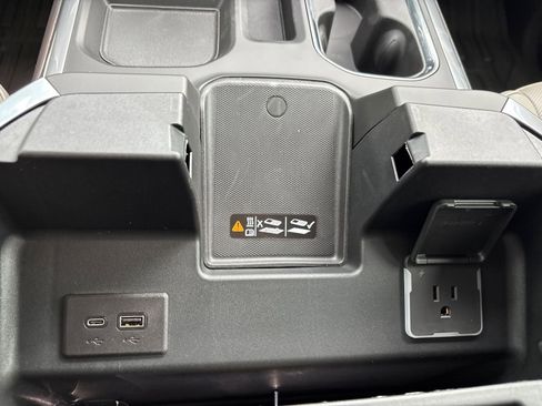 New 2026 GMC Sierra 1500 SLT w/ SLT Premium Plus Package image 18