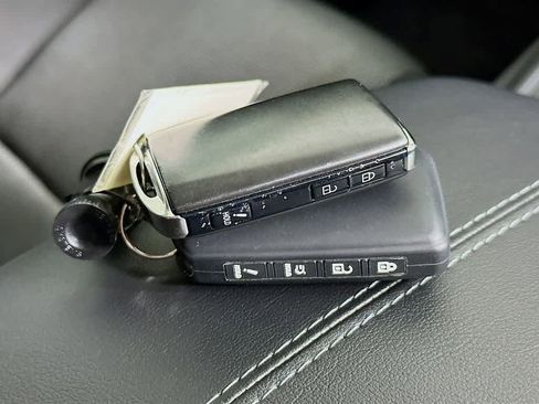 Used 2022 MAZDA CX-30 AWD 2.5 S image 21