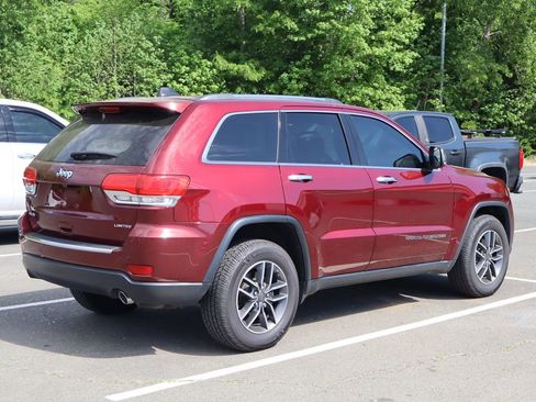 Used 2019 Jeep Grand Cherokee Limited image 3