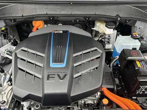 Certified 2023 Hyundai Kona SEL w/ Cargo Package image 11