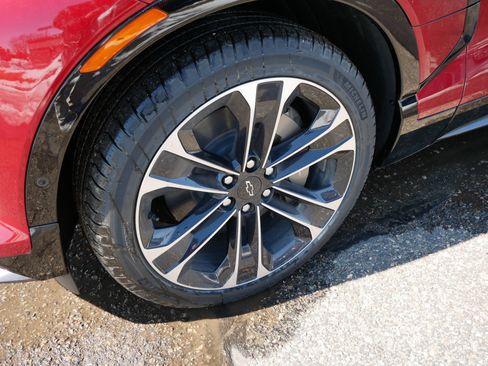 New 2026 Chevrolet Blazer EV SS image 9