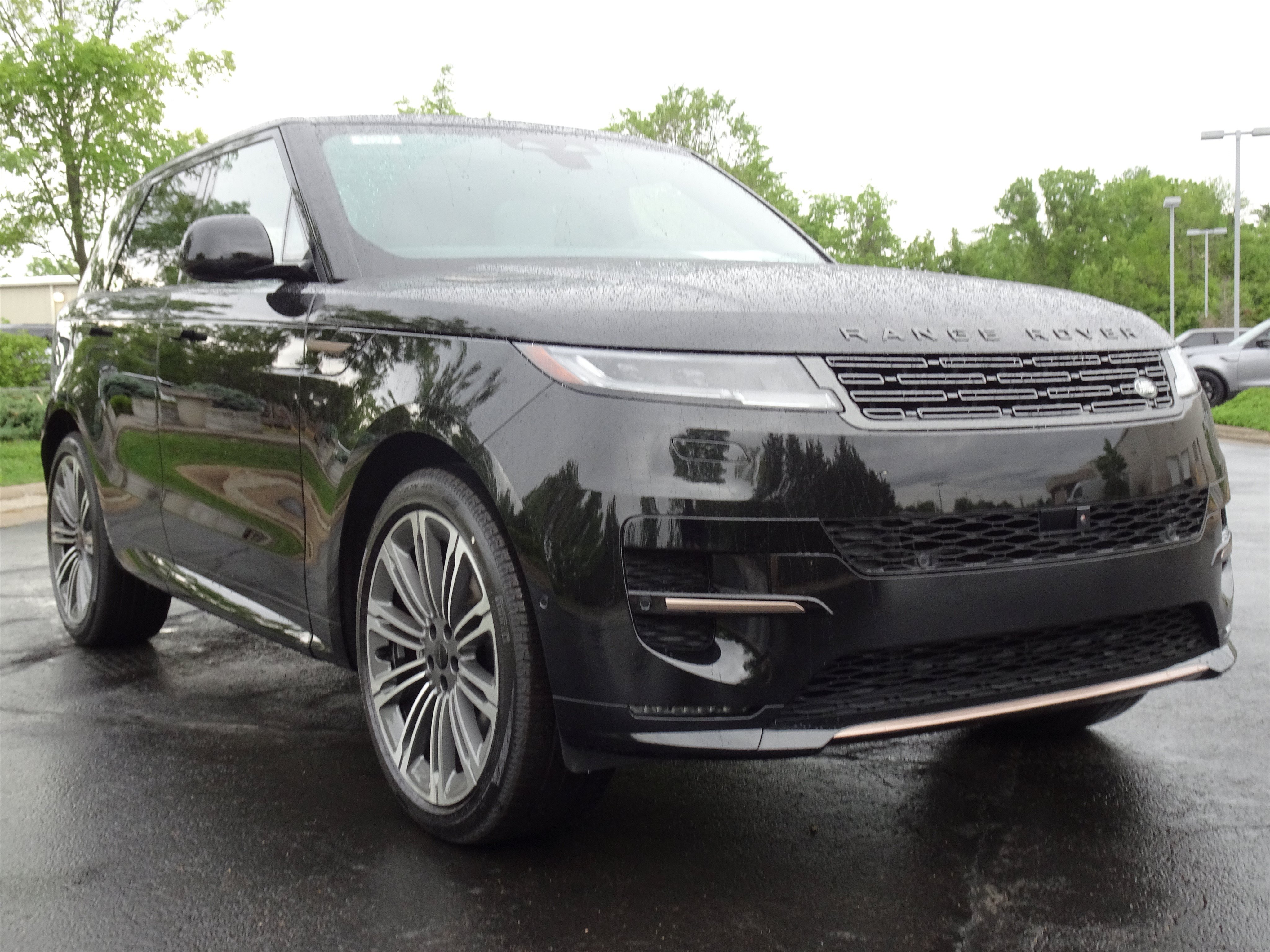 New 2026 Land Rover Range Rover Sport Dynamic SE AWD/4WD image 13