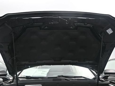 Used 2023 Lincoln Nautilus Reserve AWD/4WD image 38