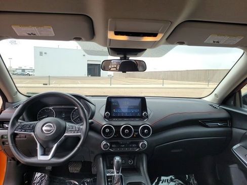 Used 2024 Nissan Sentra SR FWD image 23