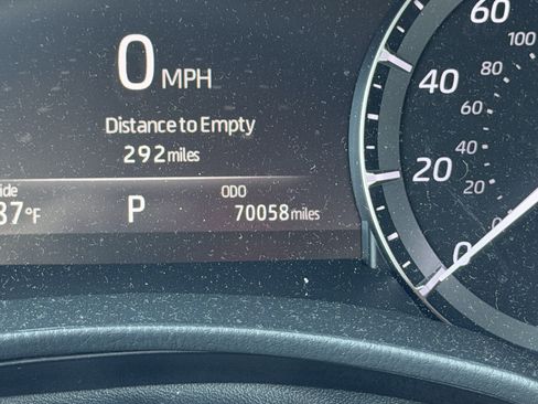 Used 2021 Toyota Highlander XLE FWD image 20