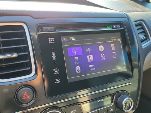 Used 2015 Honda Civic EX-L image 32