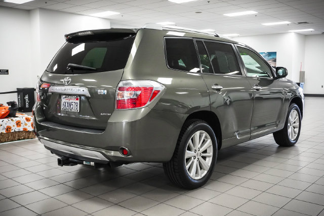 Used 2010 Toyota Highlander Limited AWD/4WD image 6