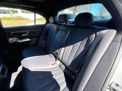 New 2026 Mercedes-Benz E 350 4MATIC Sedan image 10