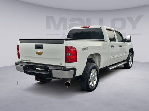 Used 2011 Chevrolet Silverado 3500 LT w/ Interior Plus Package AWD/4WD image 5