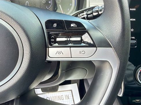 Used 2022 Hyundai Santa Cruz SEL FWD image 35