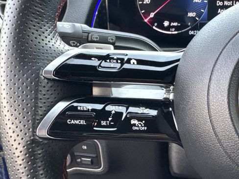 Certified 2024 Mercedes-Benz GLB 250 image 28