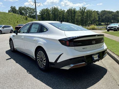 New 2025 Hyundai Sonata SEL image 7