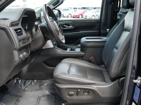 Used 2022 Chevrolet Tahoe LT AWD/4WD image 13