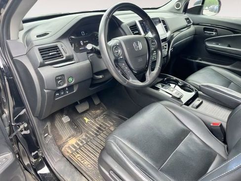 Used 2018 Honda Pilot Elite image 11