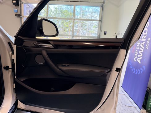 Used 2017 BMW X3 xDrive35i image 23