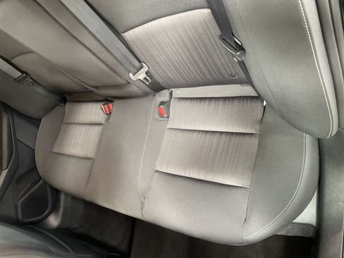 Used 2025 Nissan Altima 2.5 SV FWD image 11