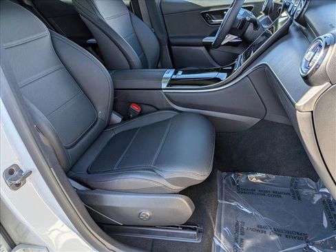 Certified 2025 Mercedes-Benz GLC 300 image 22