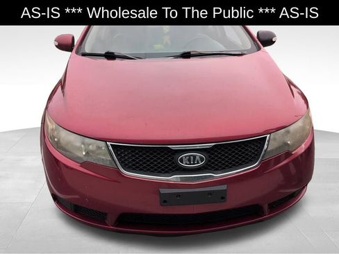 Used 2010 Kia Forte EX FWD image 2