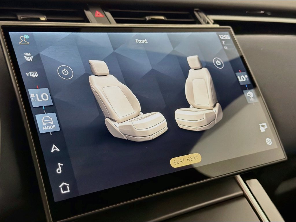 New 2026 Land Rover Range Rover Velar S AWD/4WD image 21