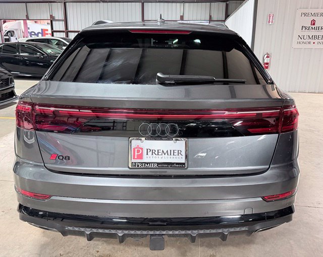 Used 2024 Audi Q8 Premium Plus AWD/4WD image 4