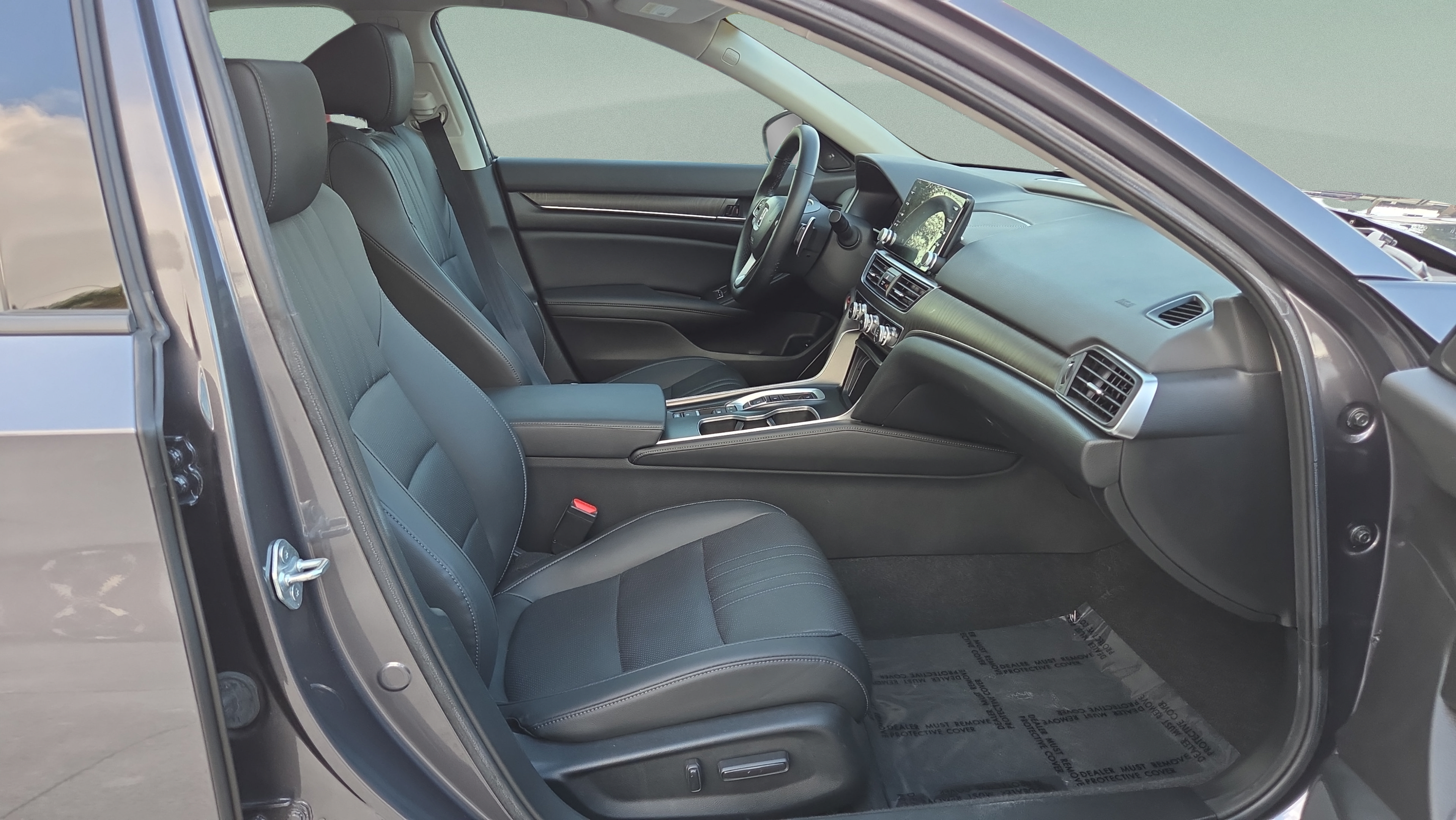 Used 2022 Honda Accord EX-L image 33