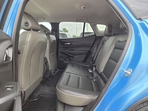 Used 2025 Chevrolet Trax ACTIV w/ Driver Confidence Package FWD image 14