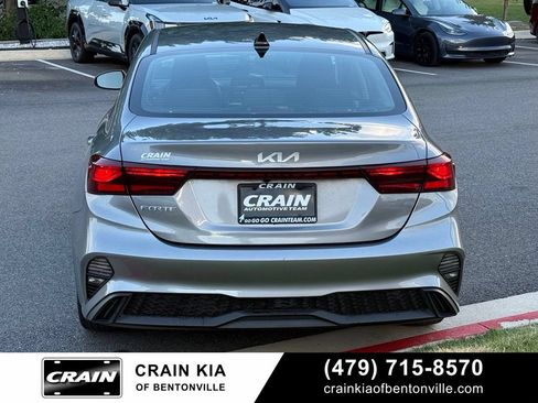 Certified 2024 Kia Forte LXS FWD image 6