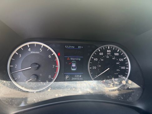 Used 2024 Nissan Sentra S FWD image 11