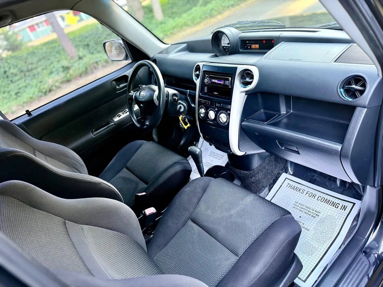 Used 2005 Scion xB FWD image 11