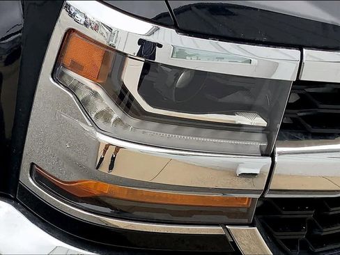 Used 2016 Chevrolet Silverado 1500 LT w/ All Star Edition image 28