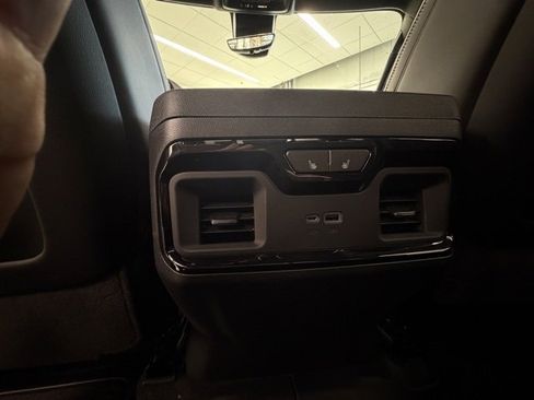 New 2026 GMC Sierra 1500 AT4X image 40