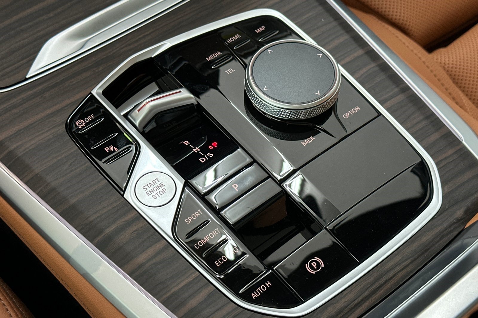 New 2026 BMW X5 sDrive40i w/ Premium Package RWD image 18