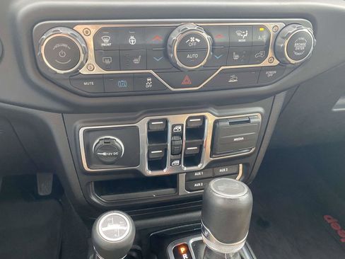 Certified 2023 Jeep Wrangler Sahara w/ Cold Weather Group image 35